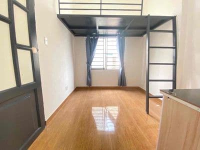 Cho Thuê Phòng Gác Lửng Sẵn Nội Thất - Đi Bộ Qua Đại Học Công Thương