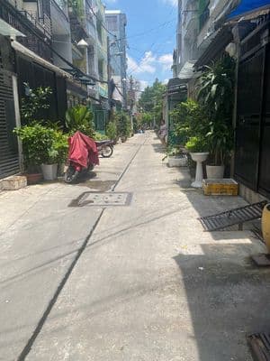 Nhà hẻm 7m có bãi đổ đường Lê Văn Sỹ, Quận 3. DT đất 55m2, 3 Tầng