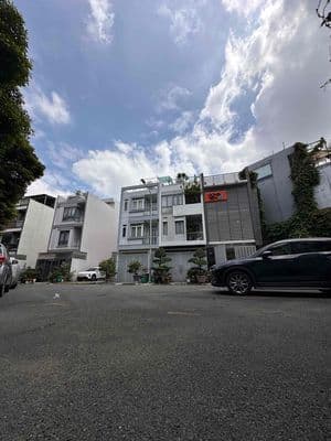Siêu Phẩm Khu Compound Nguyễn Thượng Hiền, 7x21m, cn 146m2, 3L, 27 Tỷ