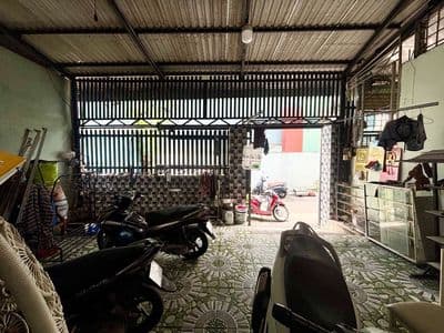 Nhà chính chủ 1 gần QL13- Ngang 6.5m – Hẻm xe tải – 102m²- hơn 7 tỷ