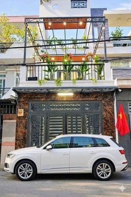 NHÀ ĐẸP 4X23m Đúc 3 tấm Y Hình…Hẻm xe hơi 6m