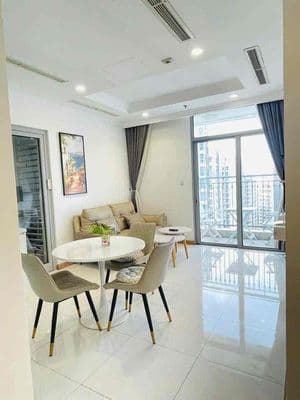 Mình cần cho thuê căn hộ Landmarrk 1 có 2PN