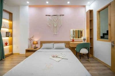 Nhà đẹp mới 4 tầng full nội thất mặt tiền lê hiến mai