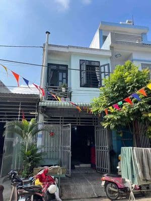 nhà lầu gần bicosi Tân bình