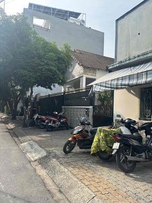 Nhà mặt tiền đường số 47 phường tân quy Q7