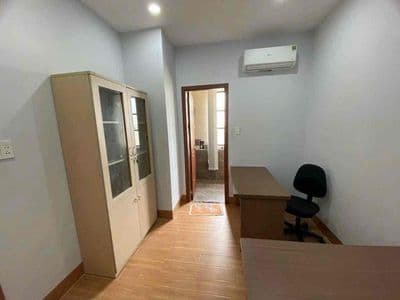 cho thuê nguyên sàn lầu 3 có thang máy có 2 phòng 2 ban công
