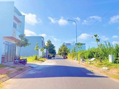 Vị trí nhà sáng đẹp giá tốt cg bán nhà 1 trệt 1 lầu mới đẹp