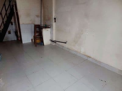 Cho nhà mặt tiền đường thuận kiều