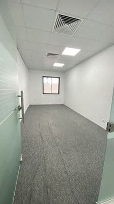 Cho thuê văn phòng cực đẹp Dt 25m2, vuông vắn, không dính cột