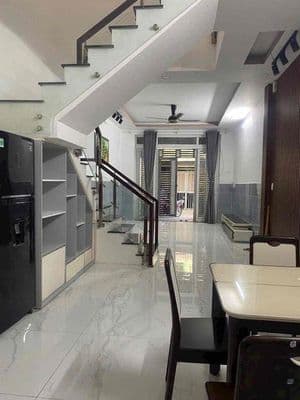 Trệt lầu 4*15; 2pn full nội thất hẻm xe hơi