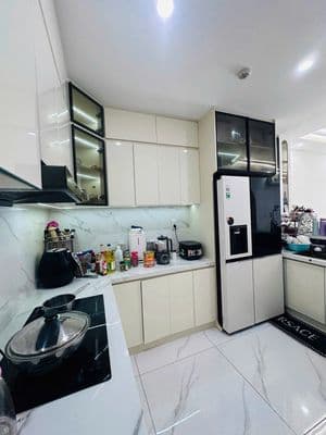 Sắp ra sổ Gold View Bến Vân Đồn 2PN nội thất cao cấp giá tốt tầng đẹp