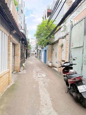 Nhà phố 2 tầng hẻm xe hơi thông gần chợ phú thuận - 64m2 - chỉ 6.x tỷ
