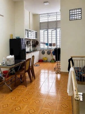 CHO THUÊ NHÀ MT 147 Nguyễn Sơn 5 x 16 M Đúc 1 lầu đẹp : 2 PN , 2 Wc