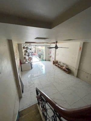 cho thuê nhà mặt tiền gần ngã tư thủ Đức