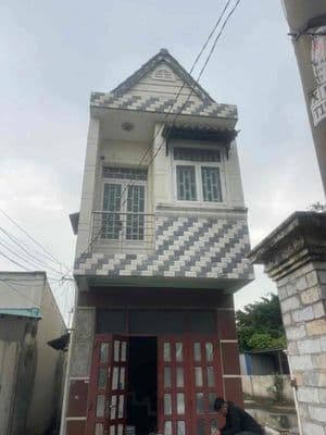 cho thuê nhà đường nguyễn duy trinh, khép kín. giá 5tr. sdt ***