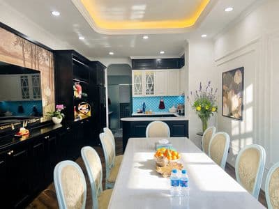 Nhỉnh 15 tỷ - nhà đẹp Thanh Xuân - thang máy - ngõ thông - NT xịn