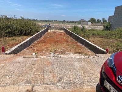 đất bán khu du lịch hồ tràm