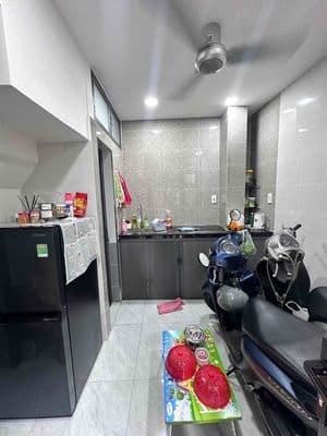 Bán Nhà Gần Chợ Bà Chiểu