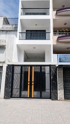 Bán nhà 4 tầng, 4×18m, 72m2, đường xe hơi, khu nam hùng vương