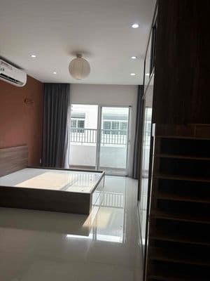 Cho thuê căn hộ studio ban công thoáng rộng