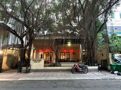  siêu khẩm villa phố q3 - mặt tiền hồ xuân hương