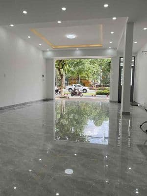Cho Thuê Nhà Đẹp ngang 6m cửa kính 1 trệt 1 lầu mặt tiền kinh doanh
