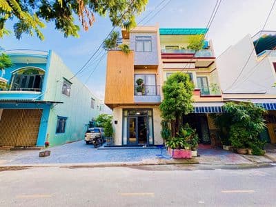 Modern 3-Storey House for Rent – Just 100m from Nguyen Tat Thanh Beach