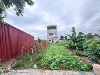 Chính chủ bán đất thổ cư khu đấu giá x7 lỗ khê giá rẻ *** khu vực