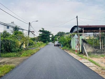 Cần Bán Gấp đất MT đường nhựa, SHR ngay Khu Việt Kiều. 150m2 giá 1tỷ3