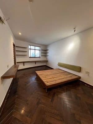 Cho thuê căn hộ 130m2, Cao ốc H2, view đẹp