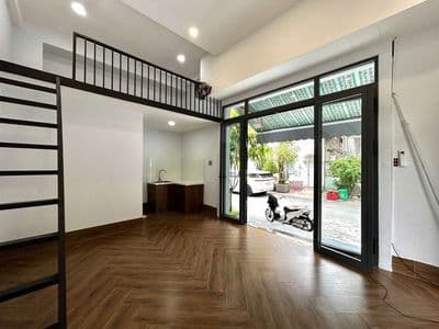 CHDV Duplex rộng rãi 30m2 ngay vành đai tây gần chợ đo đạc