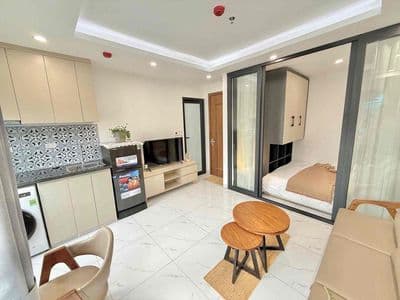 Căn hộ siêu đẹp có ban công thoáng 40m2 - ngay nhà ga t3 sân bay