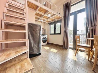 Trống căn duplex cực xinh full nội thất ban công