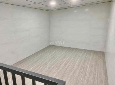 Nhà HXH đường số 8 ( P. BHHB), DT 5mx5m, 1 gác lửng, giá 4.5 triệu