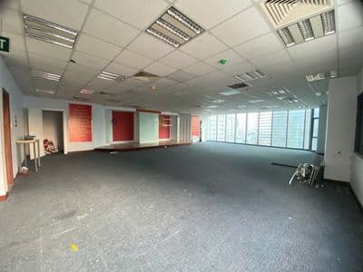 Giá thuê 28$/m2 trục hành chính nguyễn huệ - hơn 300m2 sàn – quận 1