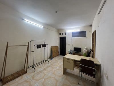 Cho thuê nhà tập thể nguyên căn