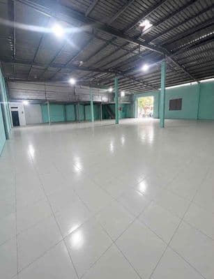 Cho thuê kho xưởng kế kcn tân bình,gần ql1a vào. dt 550m2 ,đường cont