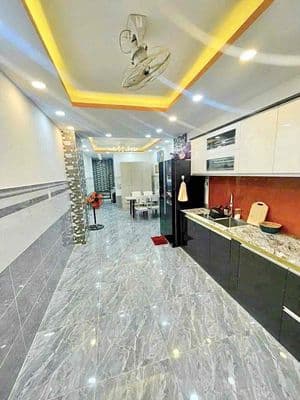 Nguyên Căn Mặt Tiền Kinh Doanh Đông Đúc - Bùi Văn Ba ngay KCX Tân Thu