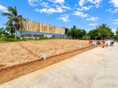 CHỈ 880TR SỞ HỮU TRỤC CHÍNH NỐI QL.14B. Cách lộ chỉ 20m. Sẵn sổ hồng