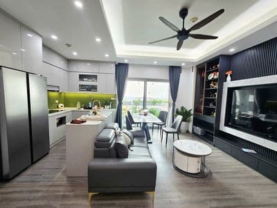 Căn hộ cccc mỹ đình - 96m2 - 7,6 tỷ view đẹp - ngay sau bx mỹ đình