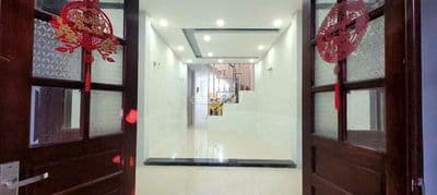Nhà hẻm xe tải thông gần chợ ph.v.bạch
