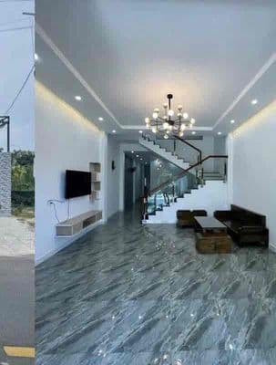 Cho thuê nhà 2 tầng – đường hoàng đình ái, 7m5- gần chợ hòa xuân