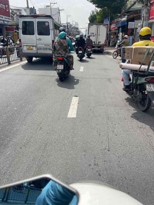 cho thuê nhà mặt nguyễn thị thập 4.2x25m trệt lửng 3 lầu 50tr TL