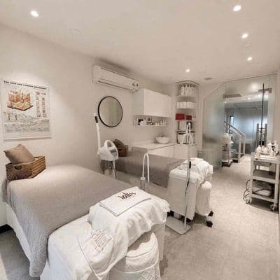 Hồ con rùa, quận 3 - đường phạm ngọc thạch - 5 tầng - hẻm ô tô kd
