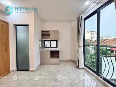 Cho thuê studio cửa sổ trời- full nt- toà thang máy khu phan xích long