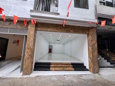 Cho thuê văn phòng tầng 1 – trung tâm cầu giấy