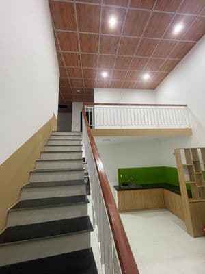 Cho thuê nhà gác lửng mới xây gần cầu vượt Hoà Cầm 4.5triệu