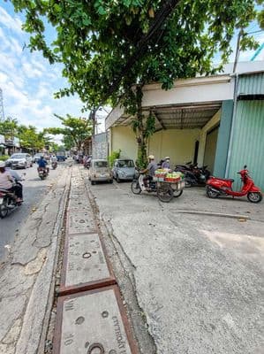 Mặt bằng và xưởng 2 mặt tiền giá rẻ