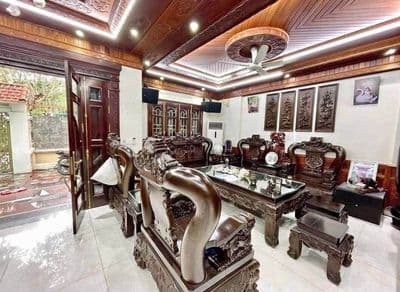 Biệt thự Gia Lâm 180m2, 5 tầng, có thang máy, ô tô tránh