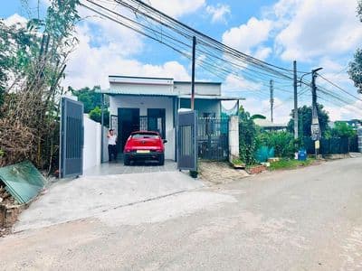 Nhà 1 trệt lửng 4x30m Phú Hòa, Bình Dương giá 2.99 tỷ